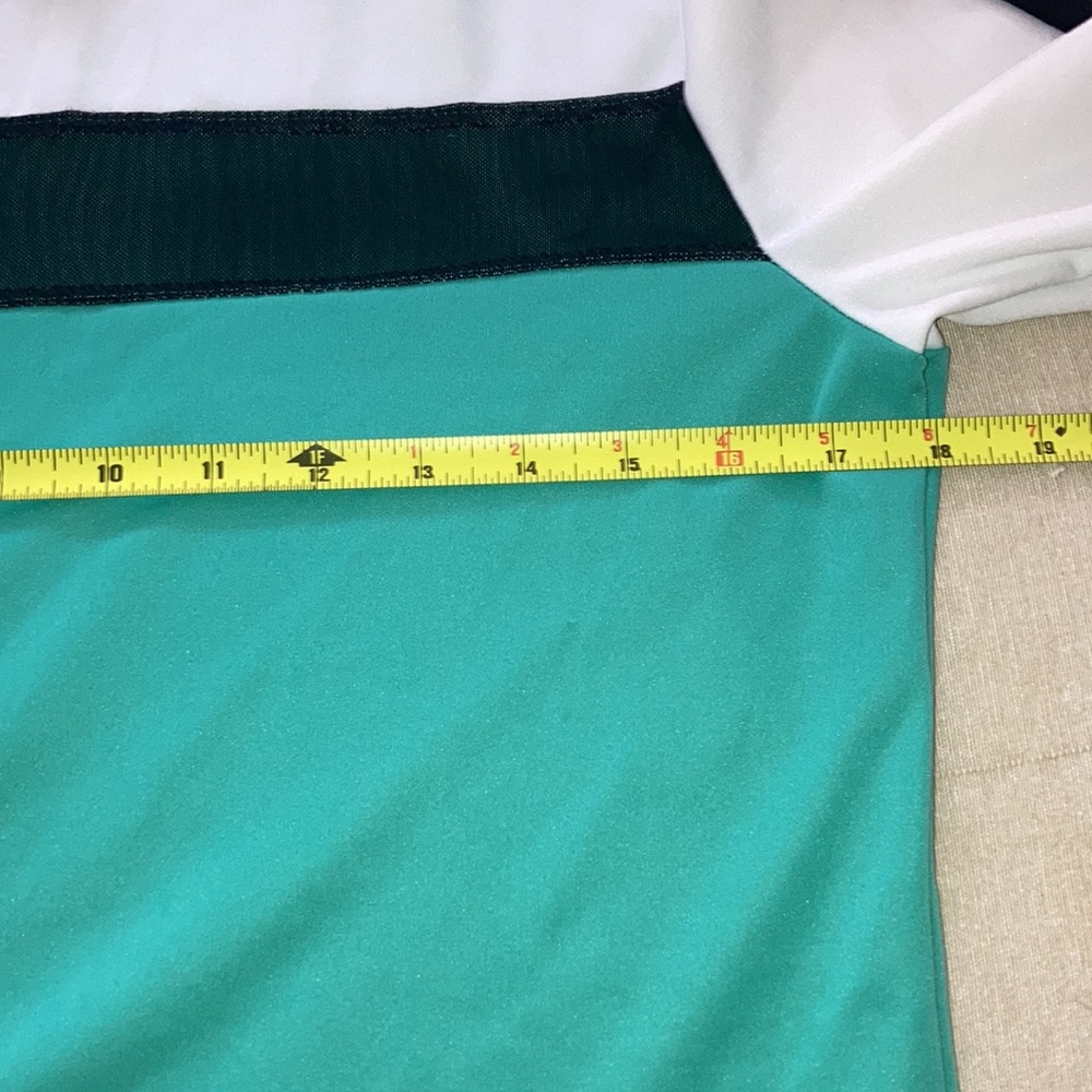 Light Weight Hoodie with Sheer Cutouts size M - Picture 4 of 5